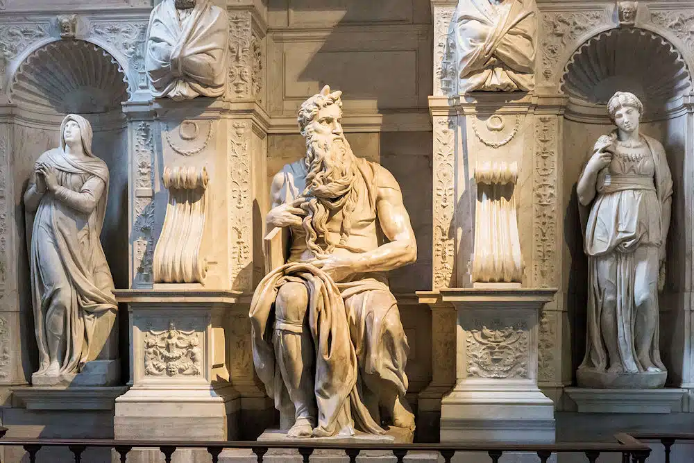 Il Mosè di Michelangelo collocato nella Basilica di Pietro in vincoli